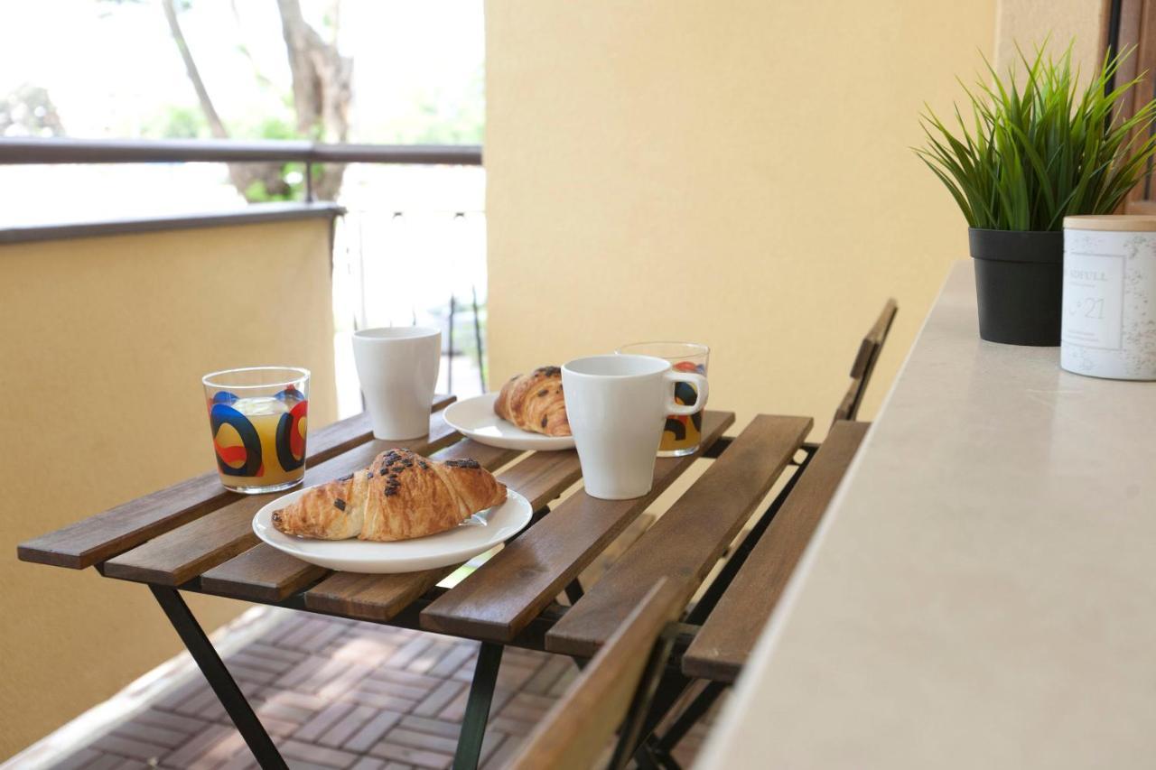 Rr Apartment Pula Luaran gambar
