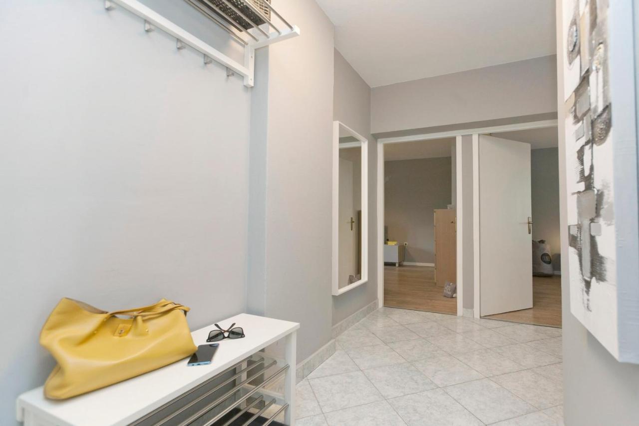 Rr Apartment Pula Luaran gambar
